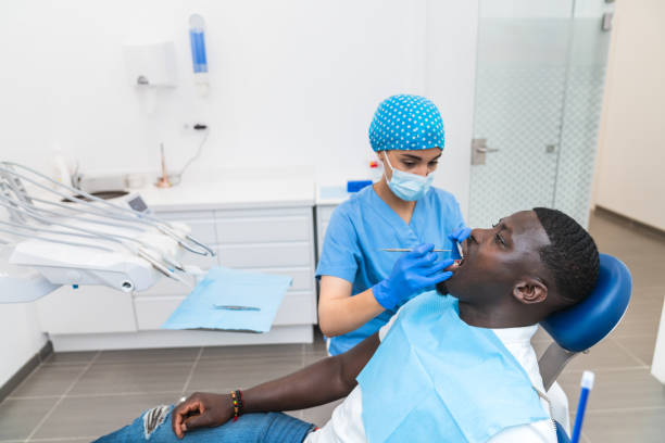 Best Emergency Tooth Extraction in USA